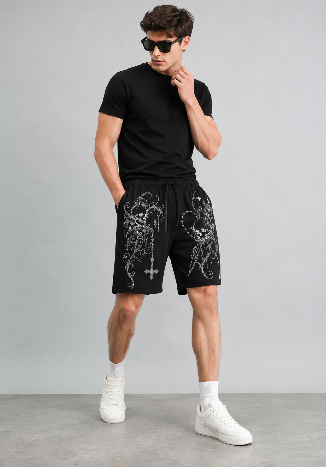 Trendy Gothic Shorts | HUMEC |