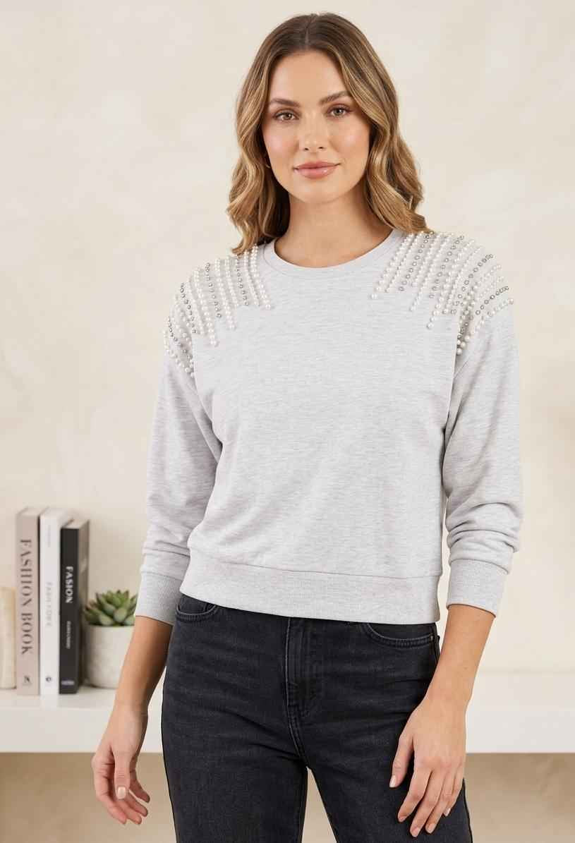 Woman’s crop top ( pearls )